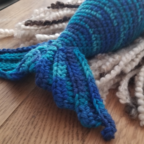 Crocheted mermaid - Picture 3 of 5